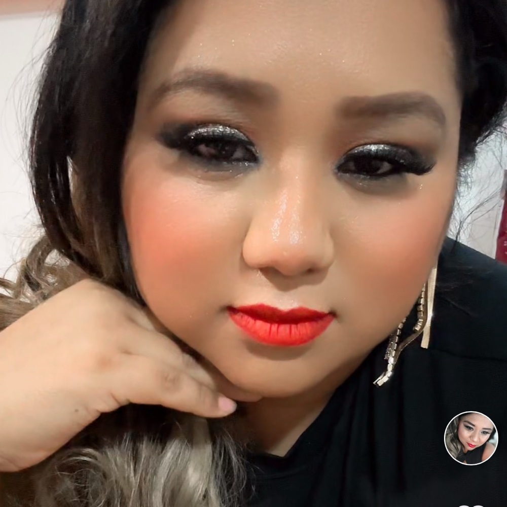 Meet your Posher, Lizeth